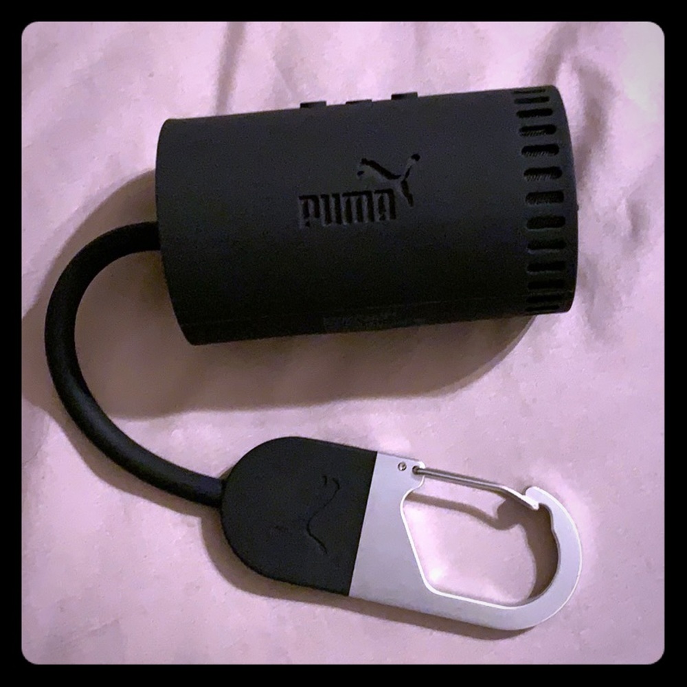 PUMA Soundchuck Mini Bluetooth Speaker (with case)